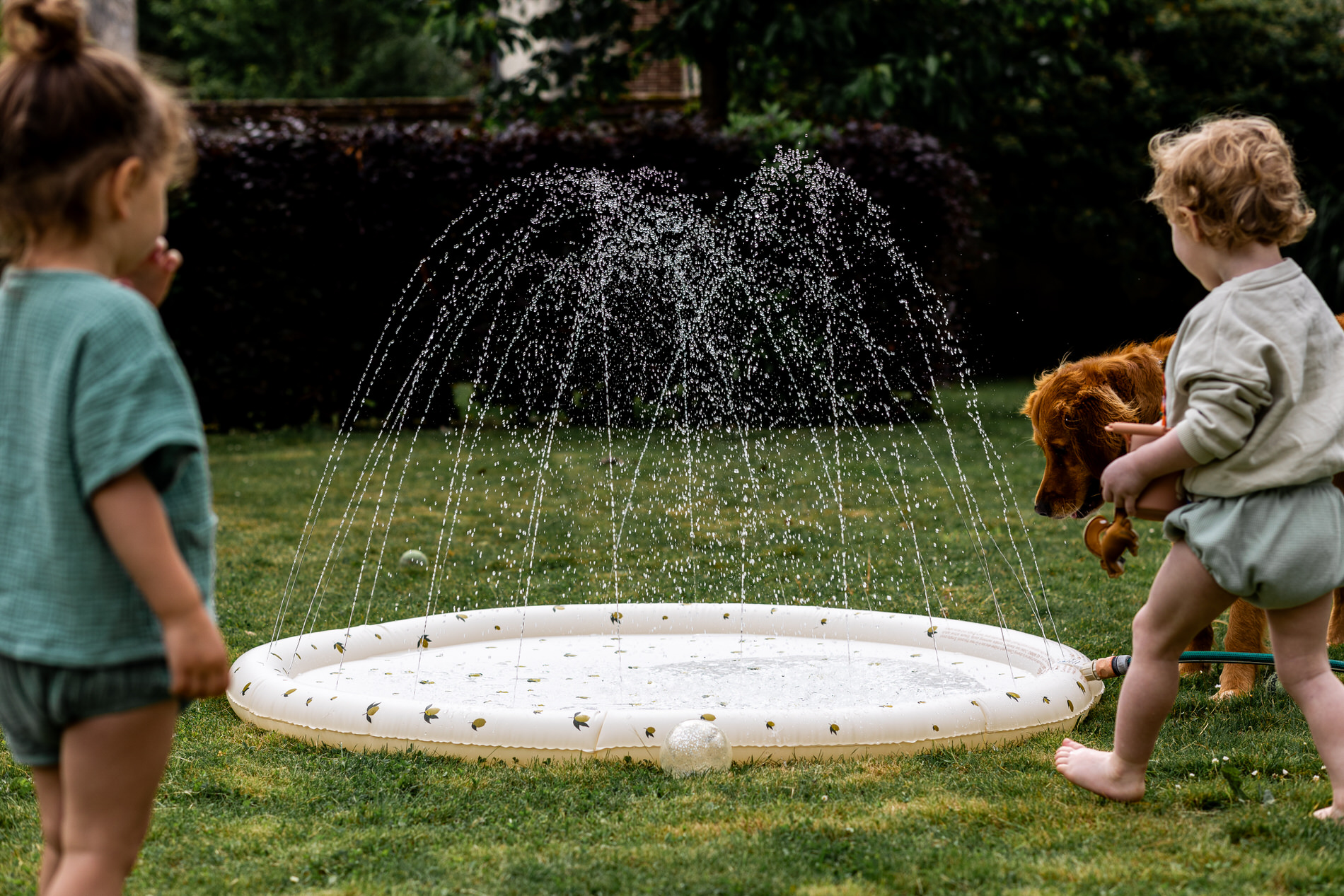 photo produit piscine pour boutique a fontainebleau enfant reportage pour les professionnels